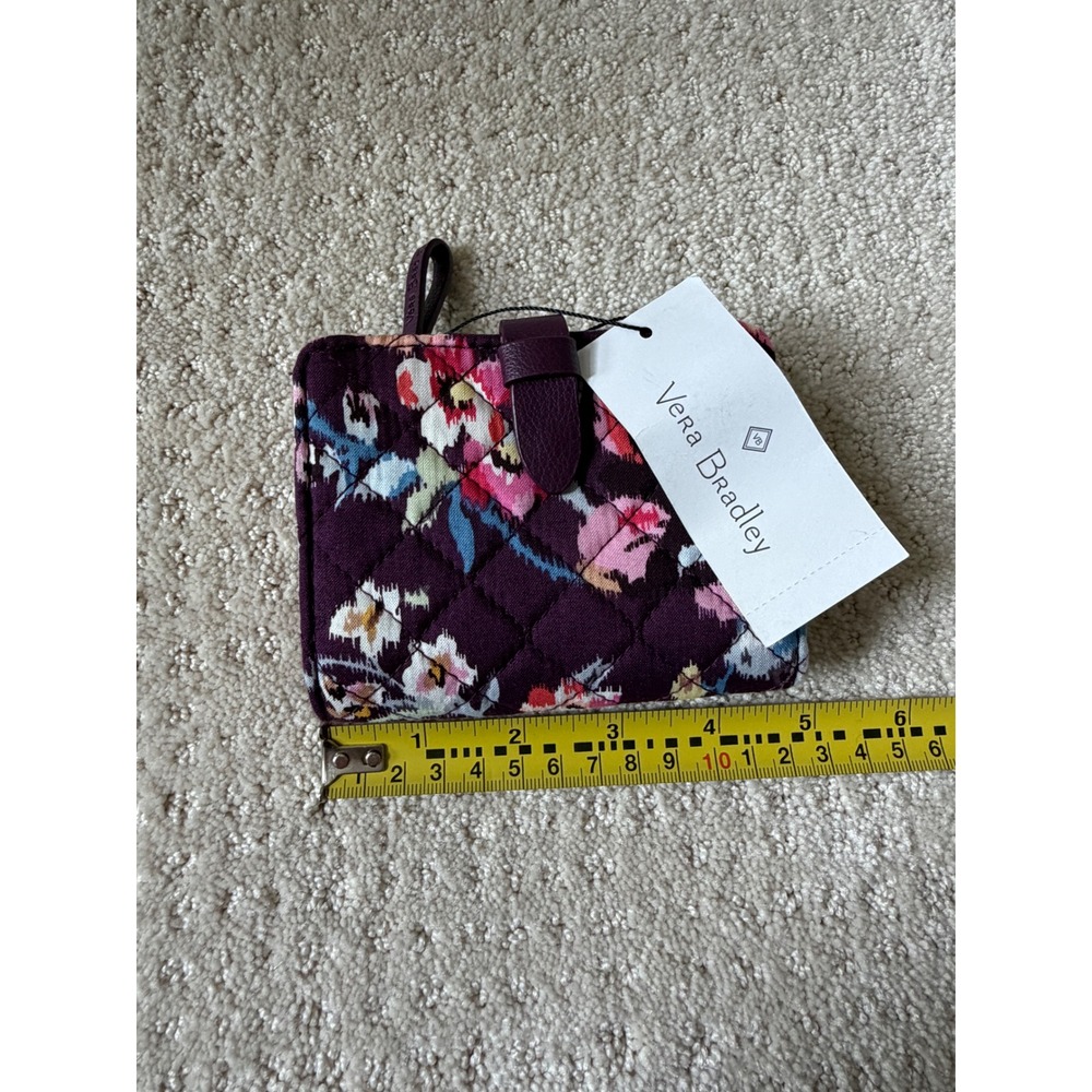 Vera Bradley Small Wallet Womens OS Purple Indiana Rose NEW RFID Floral Quilted